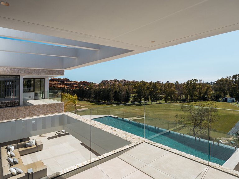Villa for Sale in Benahavis, Malaga 29