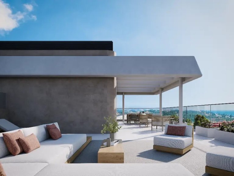 Penthouse for Sale in Estepona, Malaga 1