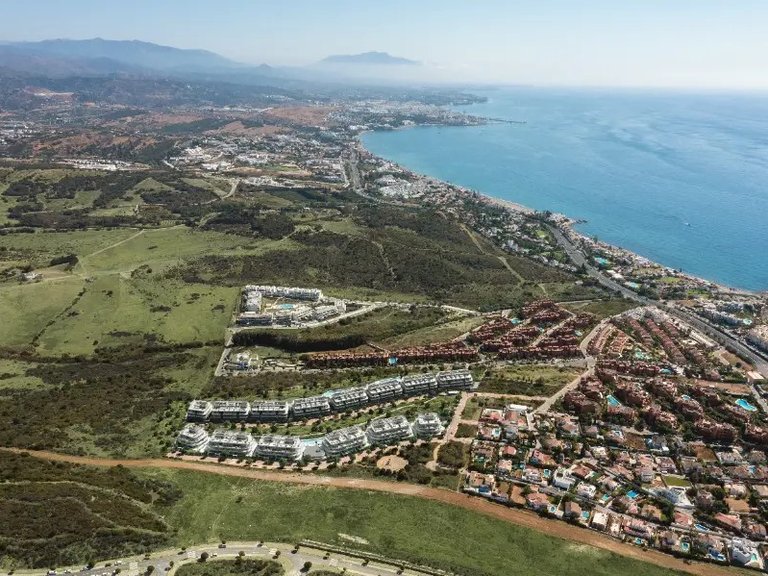 Penthouse for Sale in Estepona, Malaga 16