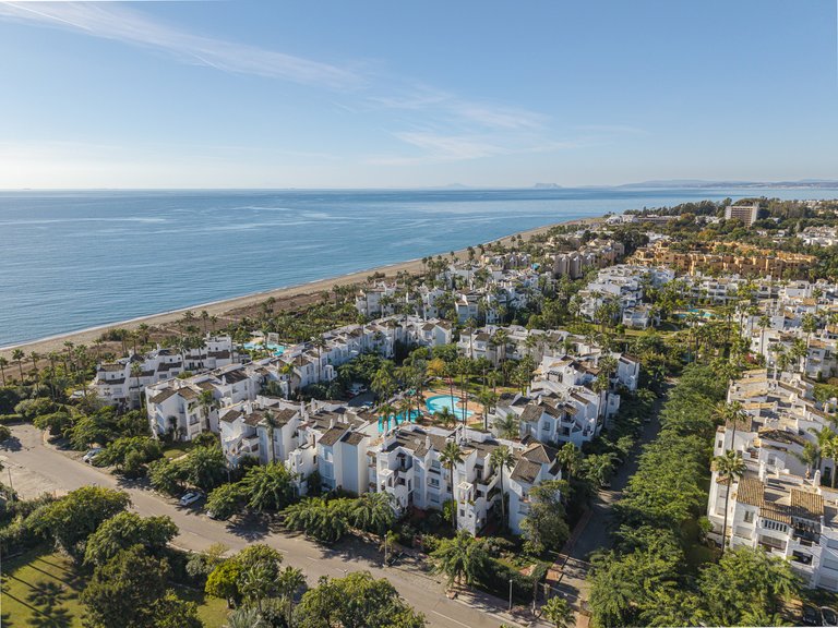 Apartment for Sale in Estepona, Malaga 38