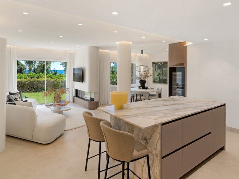 Apartment for Sale in Estepona, Malaga 5