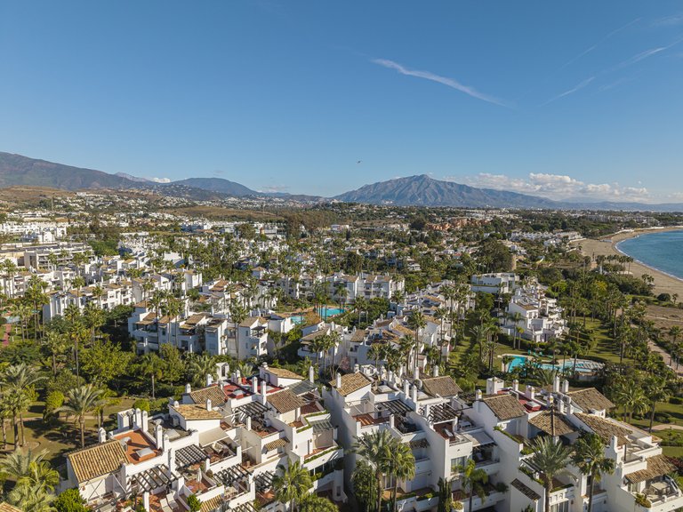 Apartment for Sale in Estepona, Malaga 45