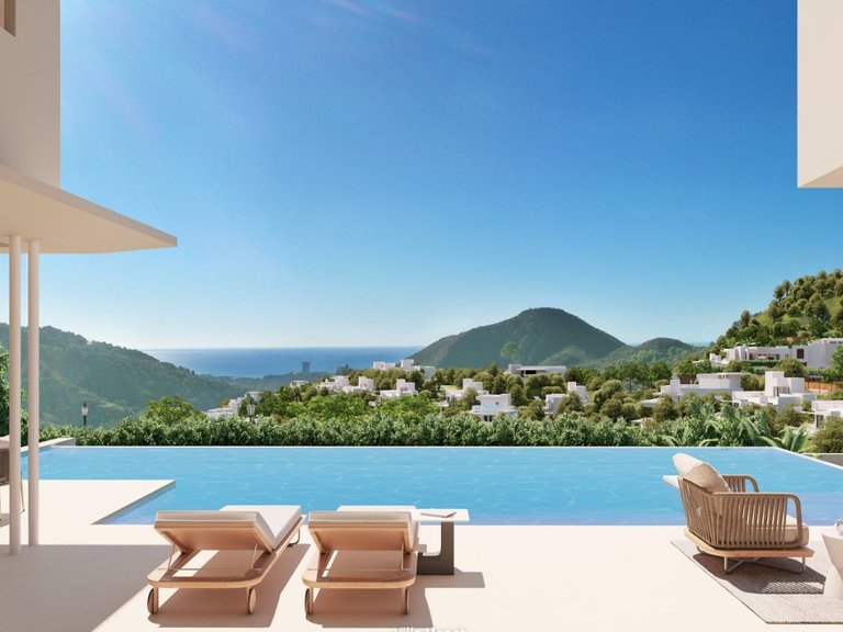 Villa for Sale in Marbella, Malaga 3