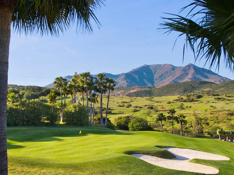 Villa for Sale in Estepona, Malaga 10