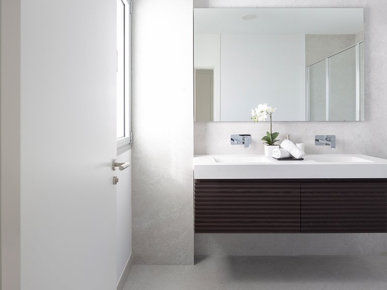 Penthouse for Sale in Marbella East, Malaga 12