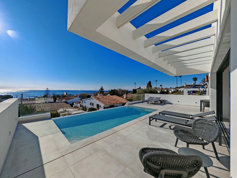 Villa for Sale in Mijas Costa, Malaga 3