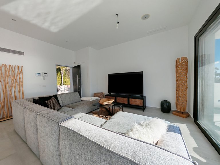 Villa for Sale in Mijas Costa, Malaga 6