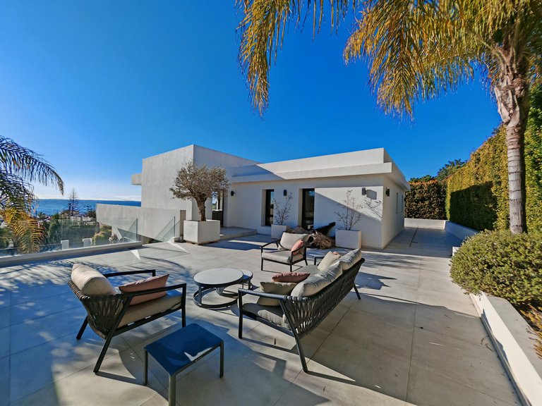 Villa for Sale in Mijas Costa, Malaga 2