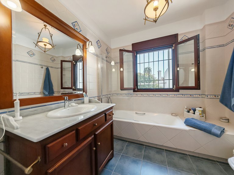 Villa for Sale in Mijas Costa, Malaga 18