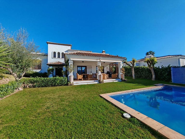 Villa for Sale in Mijas Costa, Malaga 2