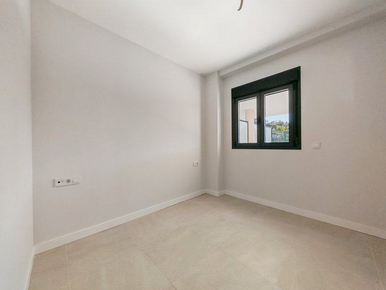 Apartment for Sale in Estepona, Malaga 11