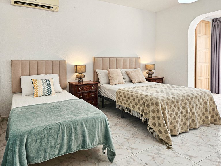 Villa for Sale in Mijas Costa, Malaga 9