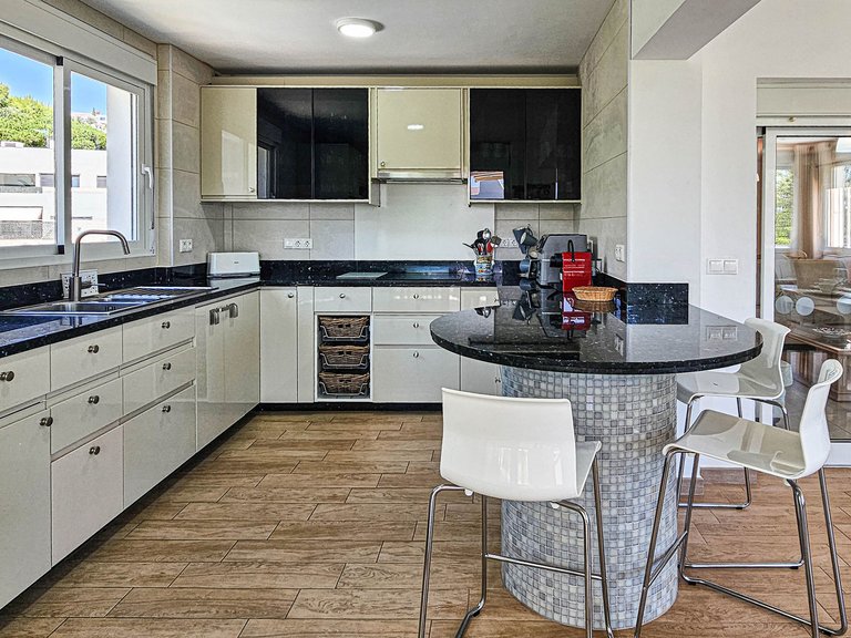 Villa for Sale in Mijas Costa, Malaga 4