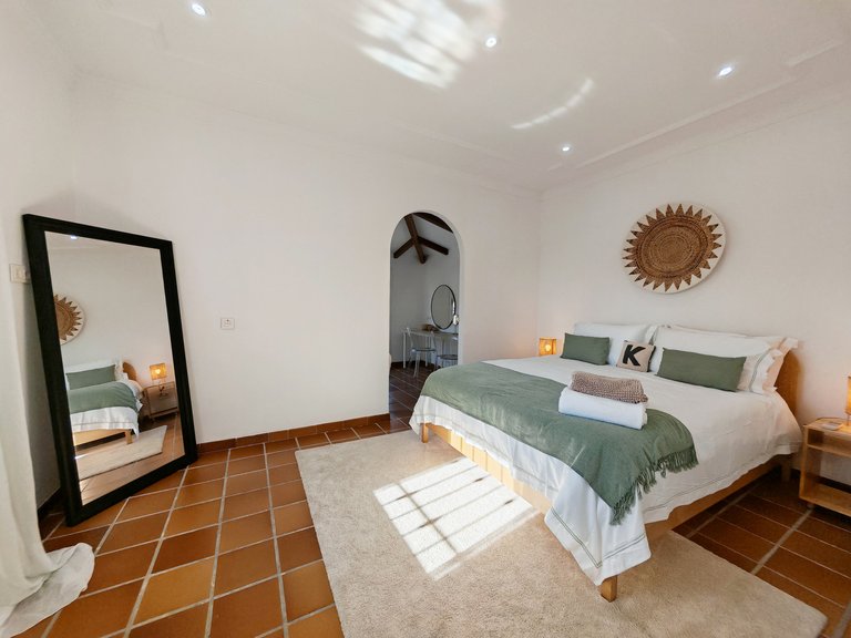 Villa for Sale in Marbella, Malaga 18
