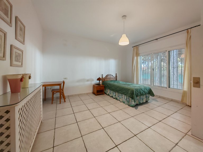 Villa for Sale in Marbella, Malaga 13