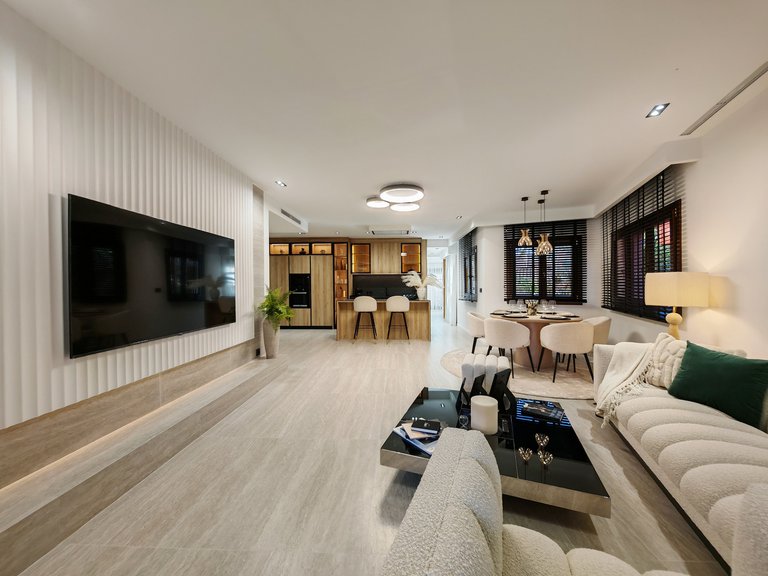 Apartment for Sale in Estepona, Malaga 1