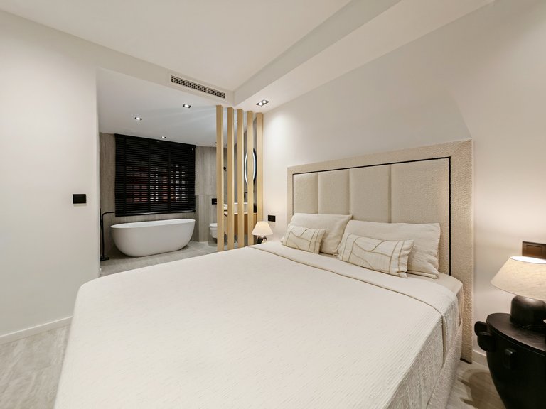 Apartment for Sale in Estepona, Malaga 14