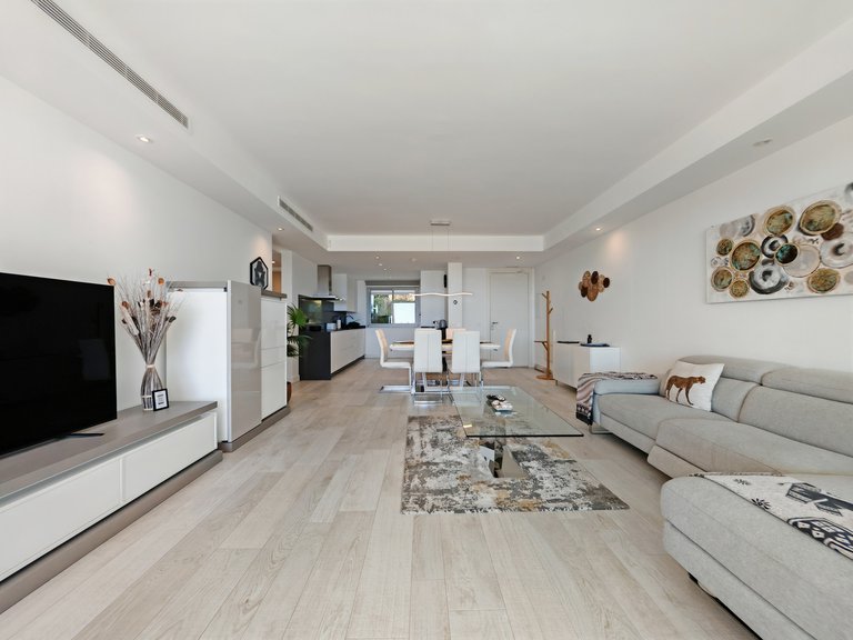 Apartment for Sale in Casares, Malaga 3