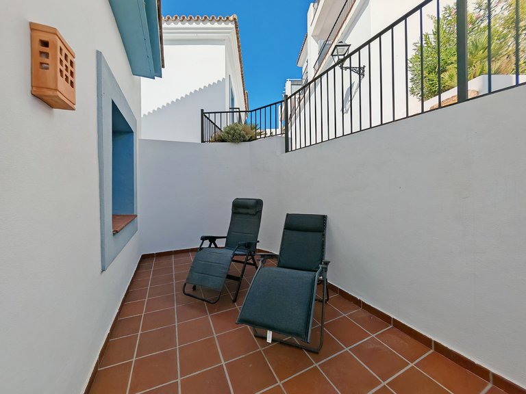 Apartment for Sale in Benahavis, Malaga 18