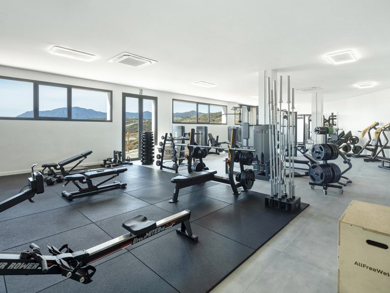 Apartment for Sale in Benahavis, Malaga 22