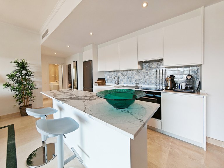 Apartment for Sale in Benahavis, Malaga 6