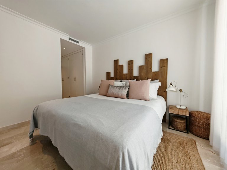 Apartment for Sale in Marbella, Malaga 16