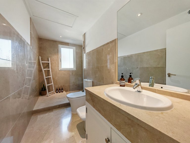 Apartment for Sale in Marbella, Malaga 22