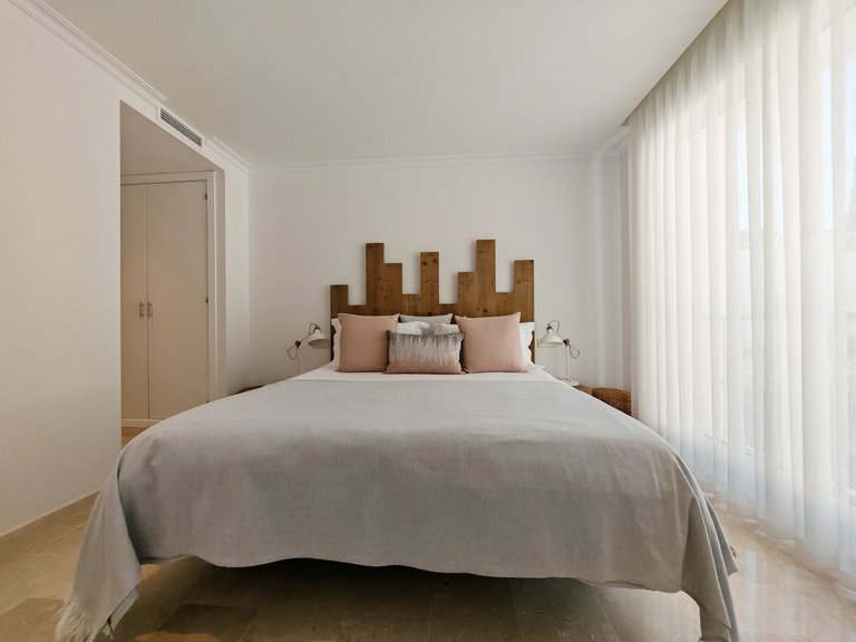 Apartment for Sale in Marbella, Malaga 15
