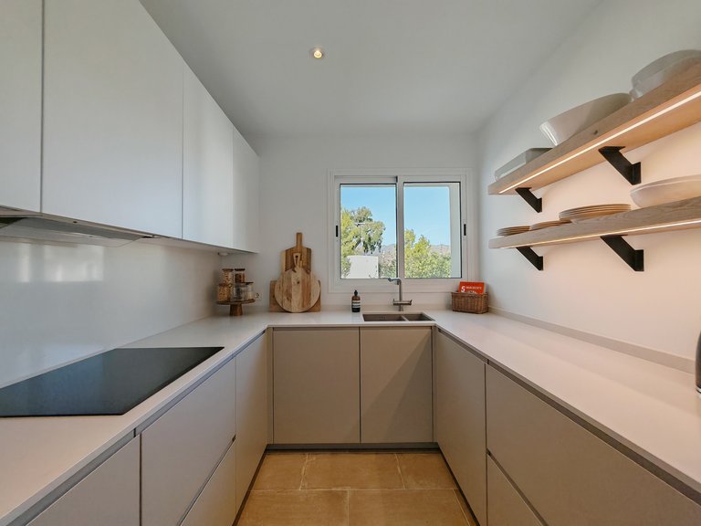 Apartment for Sale in Marbella, Malaga 11
