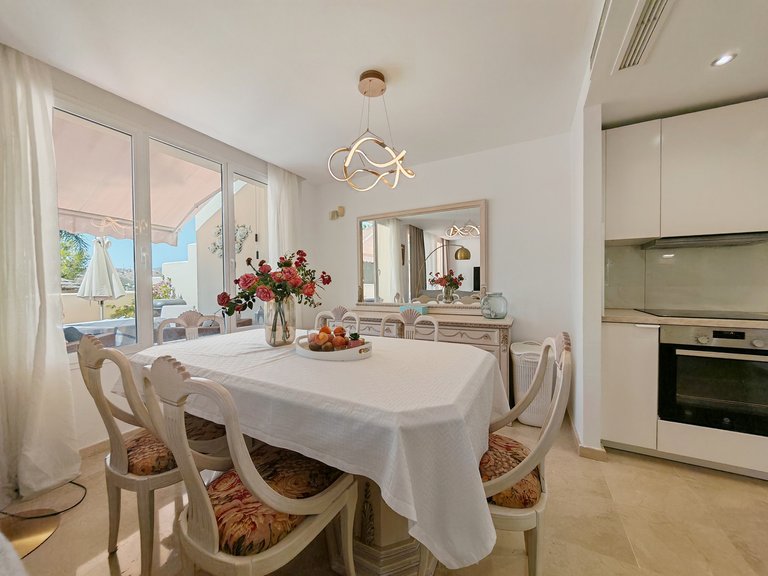 Apartment for Sale in Benahavis, Malaga 6