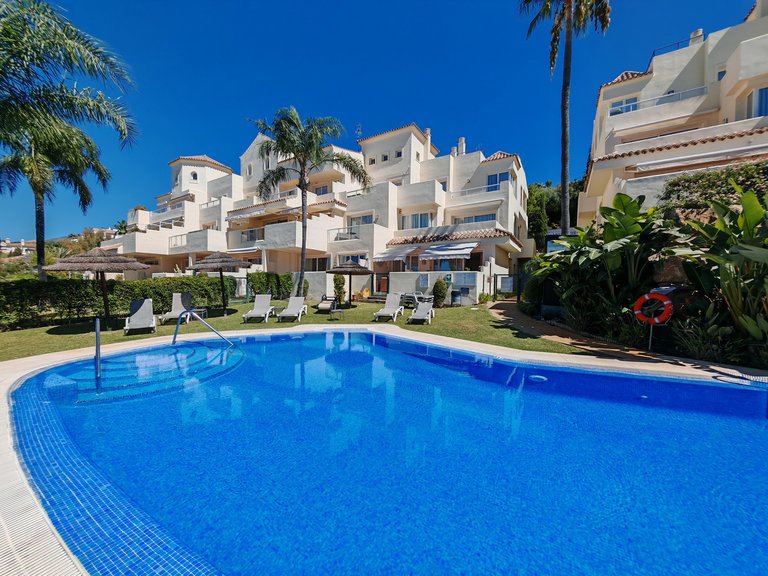 Apartment for Sale in Benahavis, Malaga 1