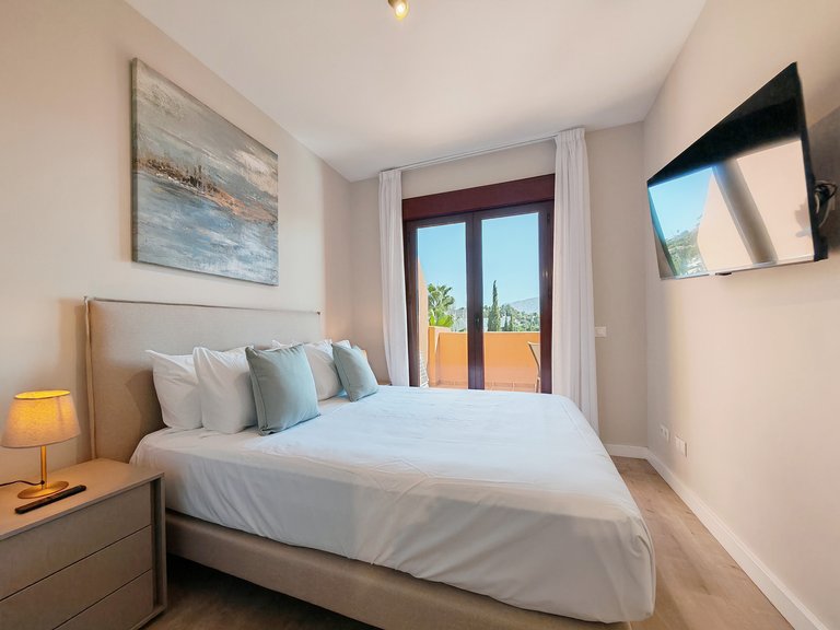 Apartment for Sale in Benahavis, Malaga 7