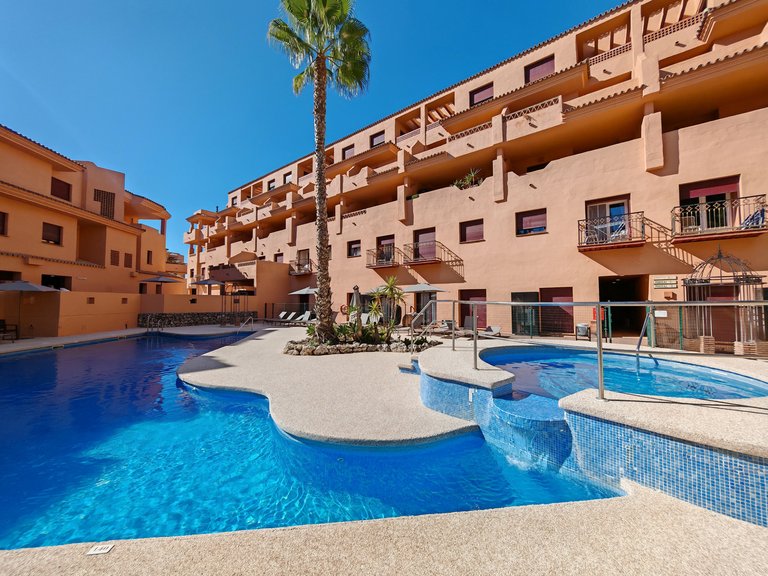 Apartment for Sale in Benahavis, Malaga 18