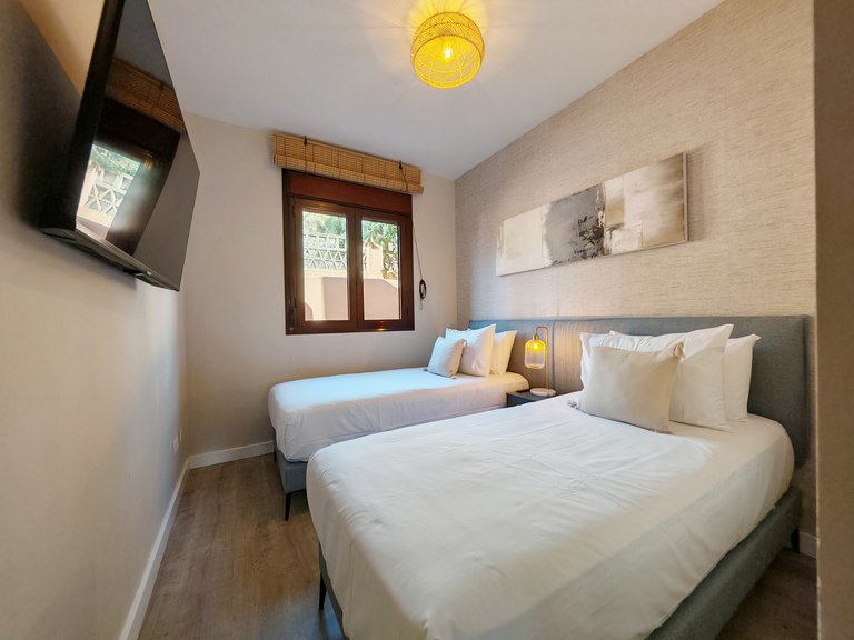 Apartment for Sale in Benahavis, Malaga 11