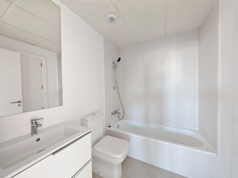 Apartment for Sale in Estepona, Malaga 15