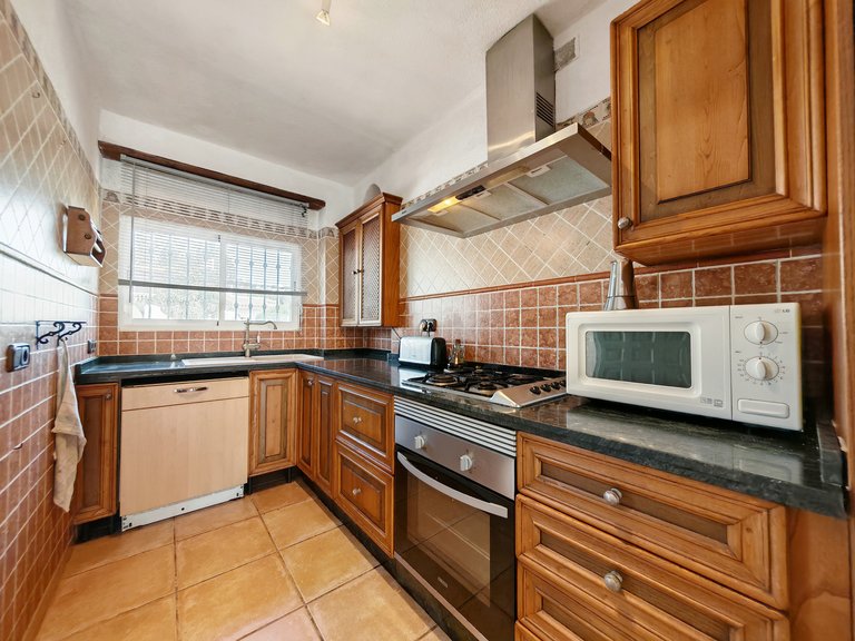 Town House for Sale in Mijas Costa, Malaga 8