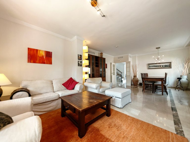 Villa for Sale in Marbella, Malaga 4