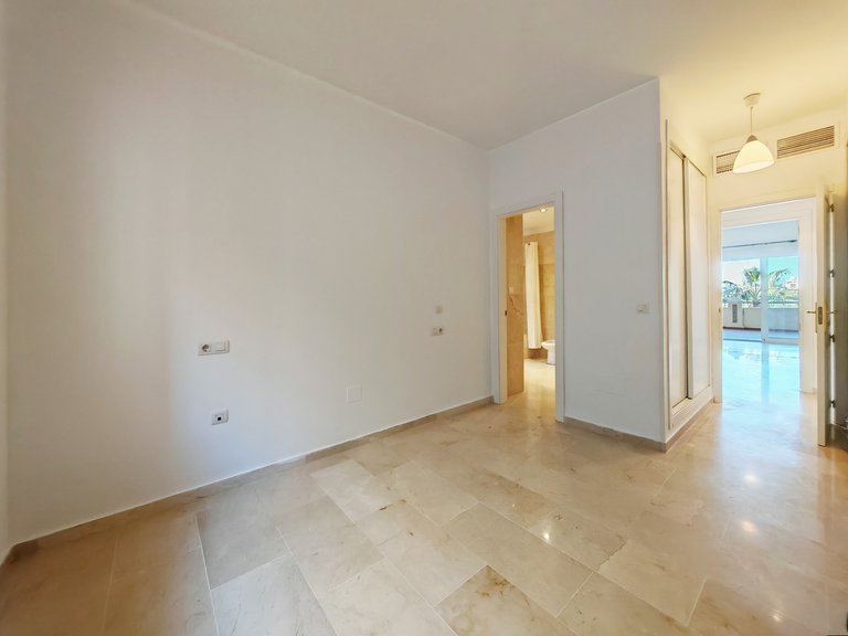 Apartment for Sale in Marbella, Malaga 9