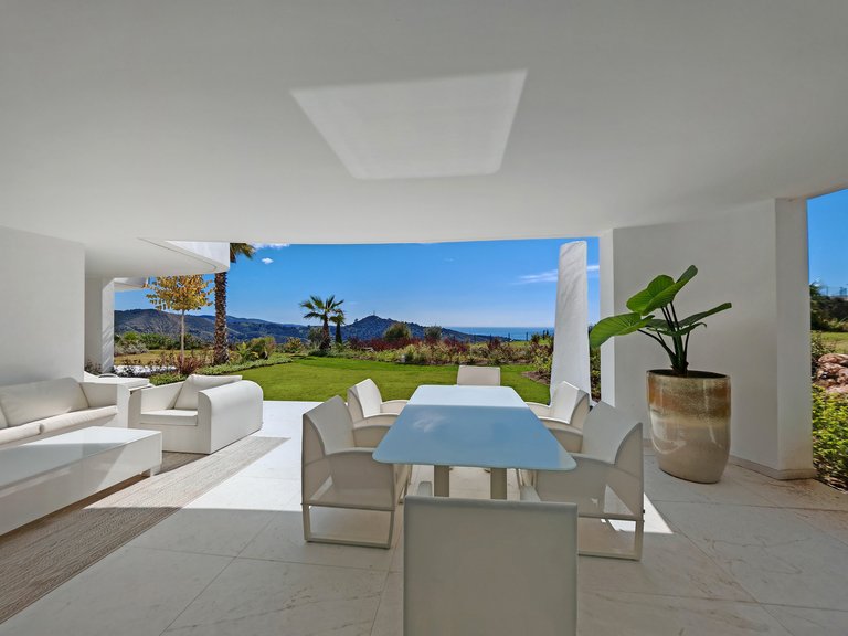 Apartment for Sale in Ojen, Malaga 10