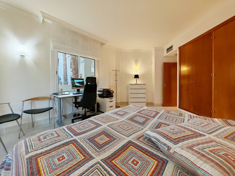 Apartment for Sale in Marbella, Malaga 12