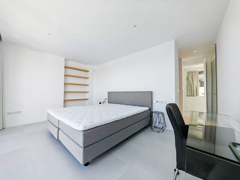 Villa for Sale in Marbella, Malaga 16