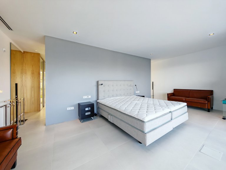 Villa for Sale in Marbella, Malaga 7