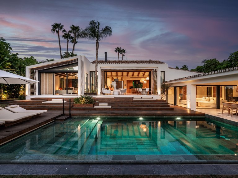 Villa for Sale in Marbella, Malaga 37