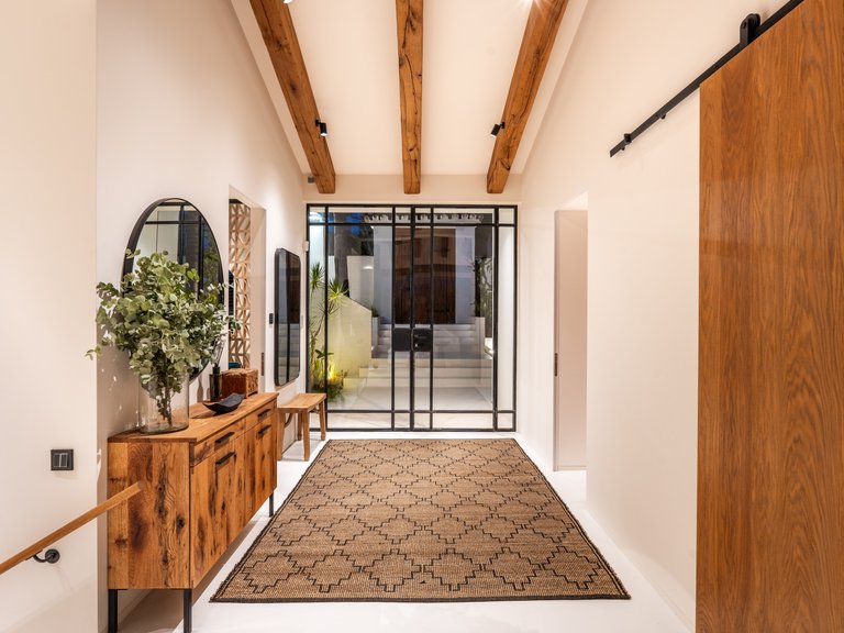 Villa for Sale in Marbella, Malaga 7