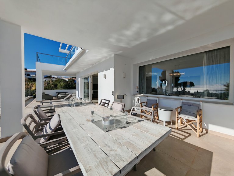 Villa for Sale in Marbella, Malaga 4