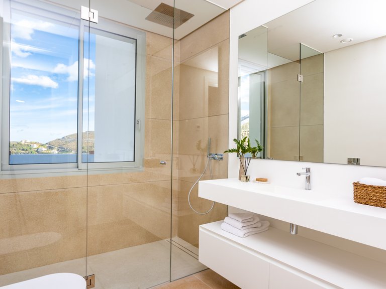 Apartment for Sale in Benahavis, Malaga 17