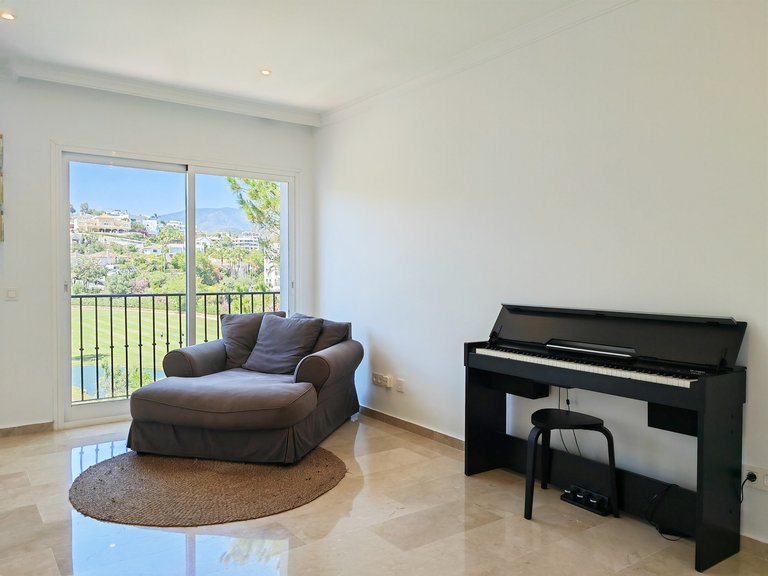 Town House for Sale in Benahavis, Malaga 21