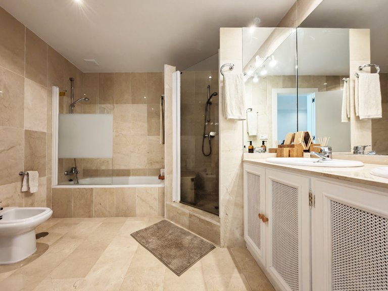 Town House for Sale in Benahavis, Malaga 11