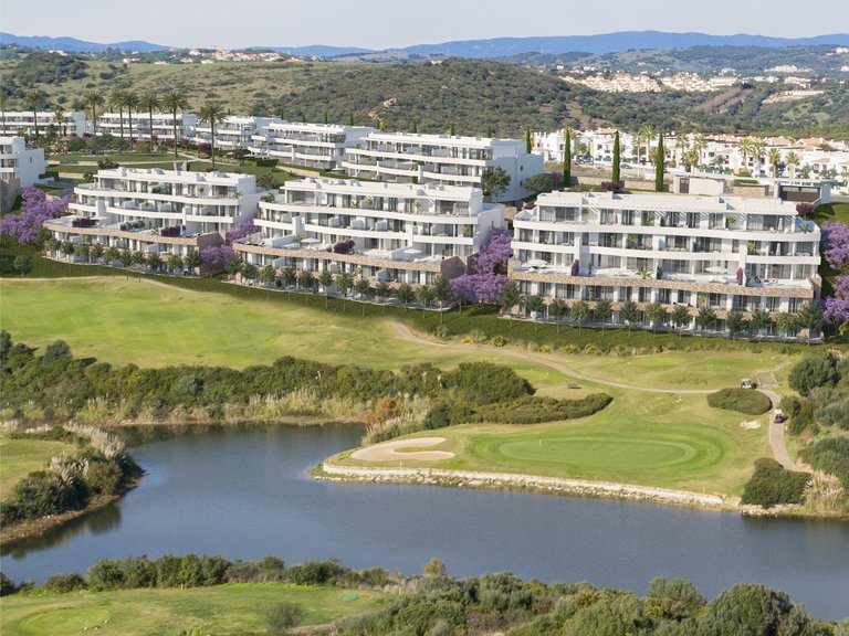 Apartment for Sale in Alcaidesa, Cadiz 8