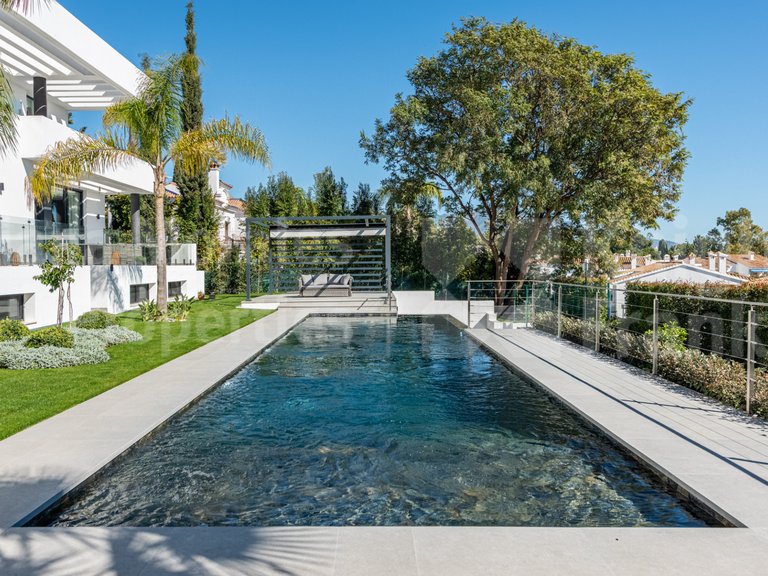 Villa for Sale in Benahavis, Malaga 45